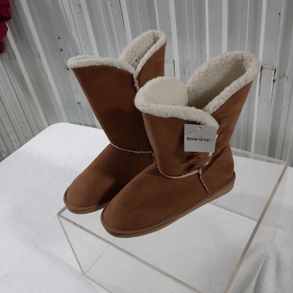 Ladies winter boots - Picture 1 of 8